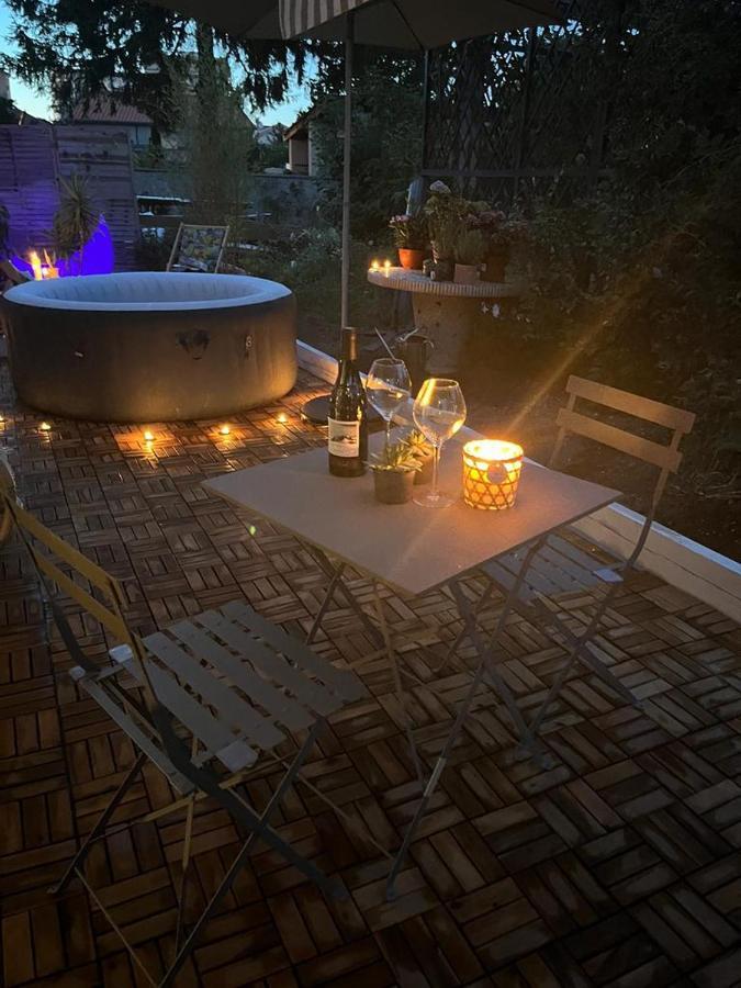Superbe Appartement Avec Jacuzzi Avec Jardin Prive Lyon Buitenkant foto